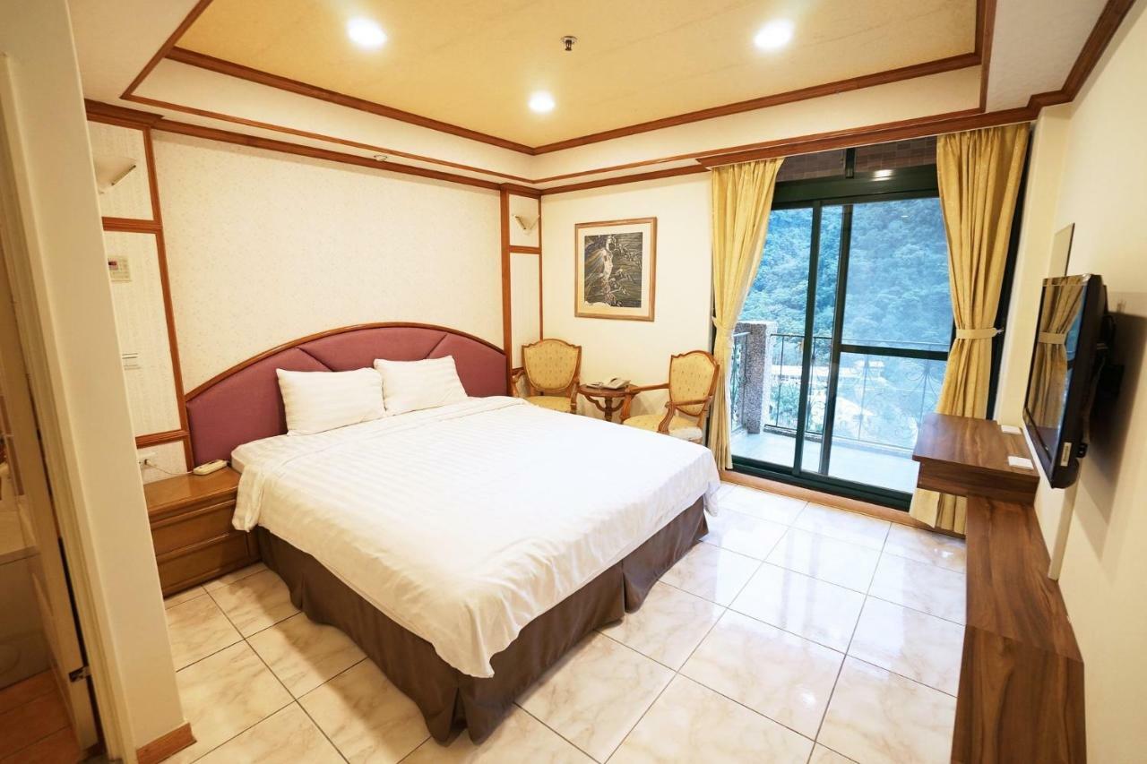 Xanadu Hostel Yisheng Buitenkant foto